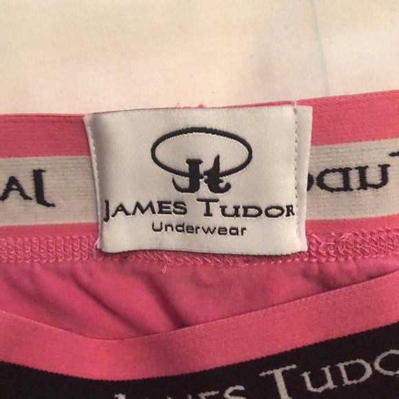 Pink briefs with button details - Picture 3 of 4